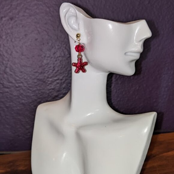 Red Starfish Earrings - Picture 2 of 10